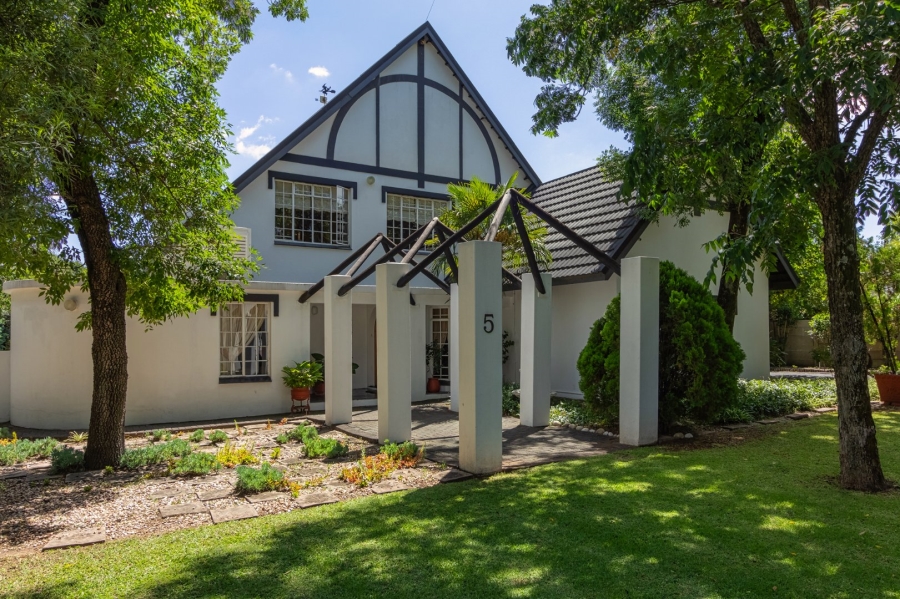 4 Bedroom Property for Sale in Wilgenhof Free State